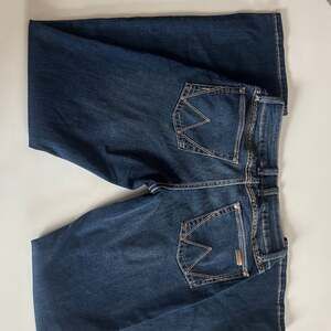 Wrangler Retro Women's Mid-Rise Boot Cut Jeans, Dark Wash